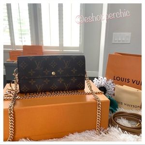 ❤️Auth LV Sarah Small Crossbody Bag EUC❤️